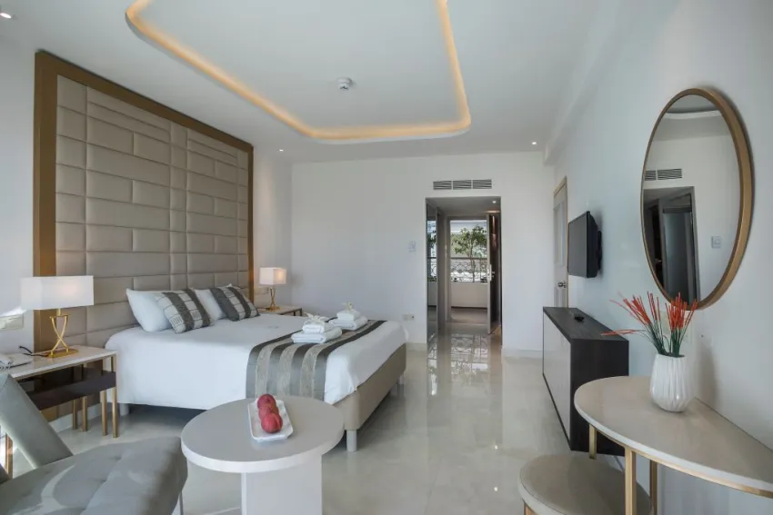 Constantinos The Great Beach 5*-8