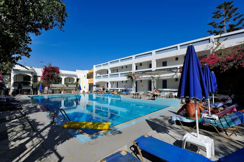 Apollon Hotel Apartments 3*-1