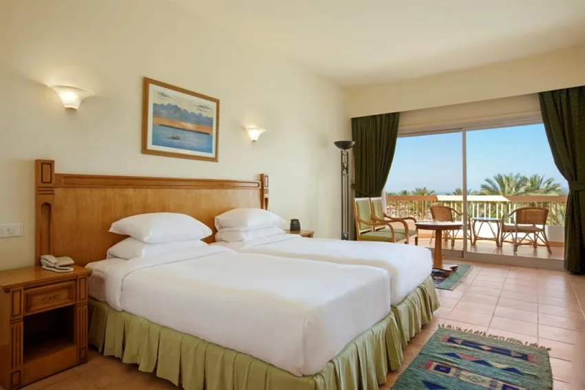 LONG BEACH RESORT  4*-28