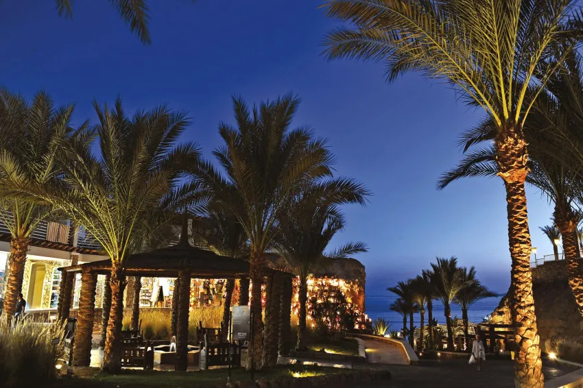 Reef Oasis Beach Resort 4*-1