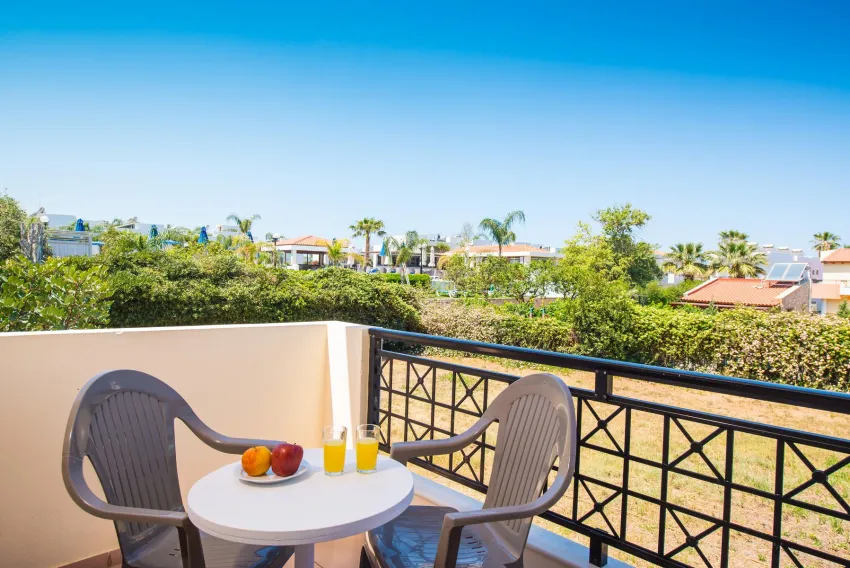 W Suites 4*-13