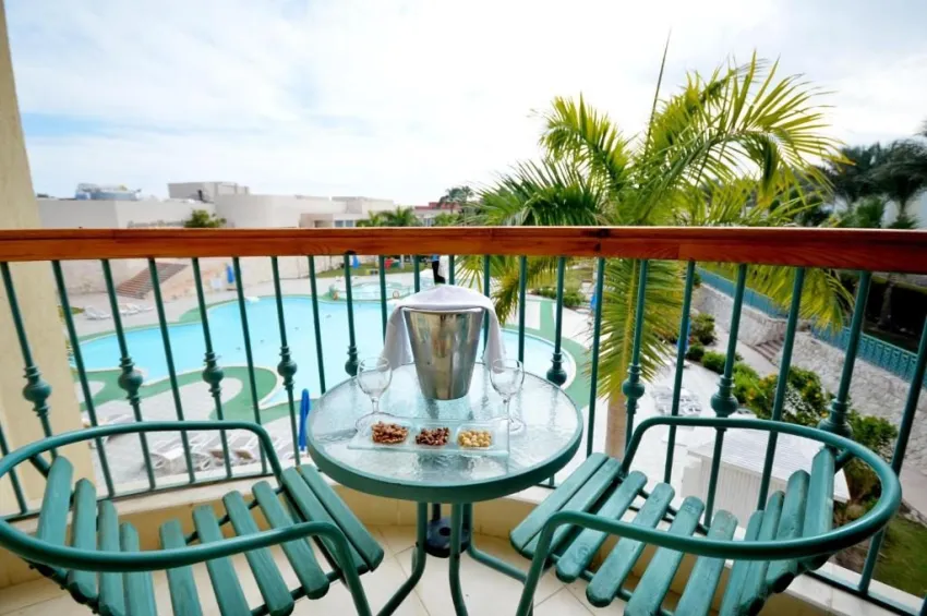 Aurora Oriental Resort 5*-6