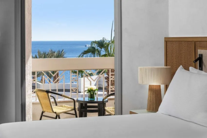 DOUBLETREE BY HILTON SHARM BAY RESORT BEACH SIDE  4*-55