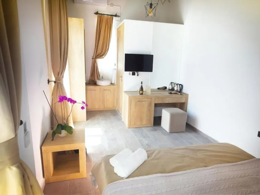 Avenue Hotel 3*-13