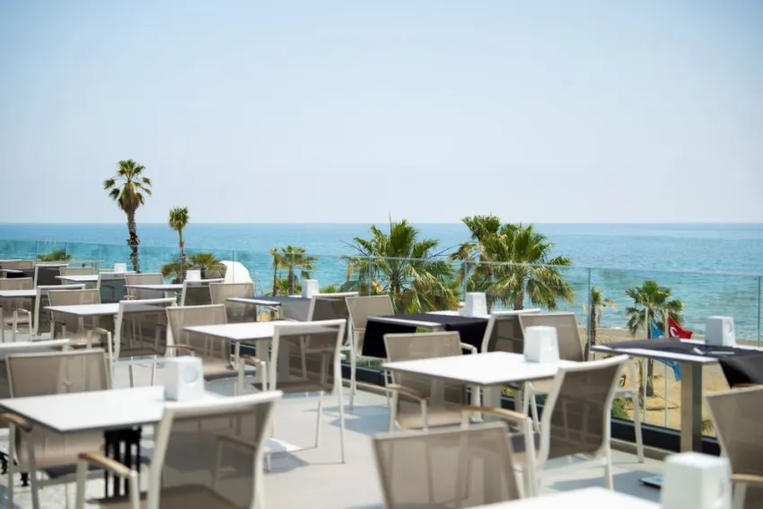FLORA GARDEN BEACH (ADULTS ONLY 16+)  5*-35