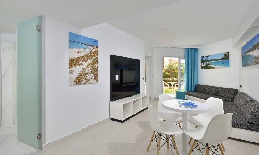 Isla de Cabrera Aparthotel 4*-5