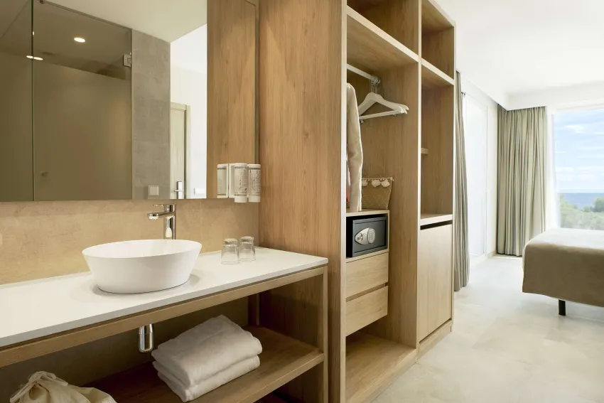 Iberostar Waves Cala Domingos 4*-15