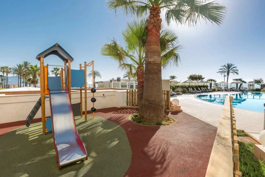 Mercedes Hipotels 4*-17