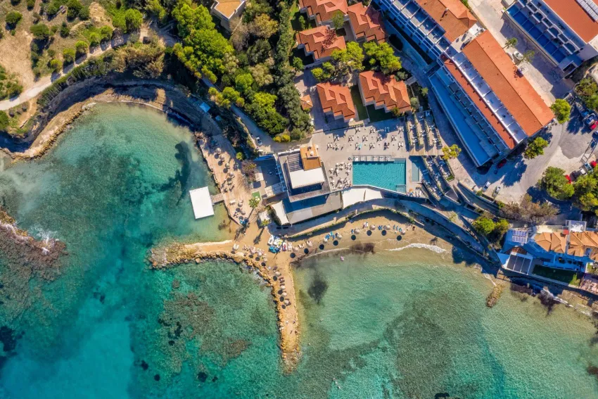 Alexandra Beach Resort 4*-1