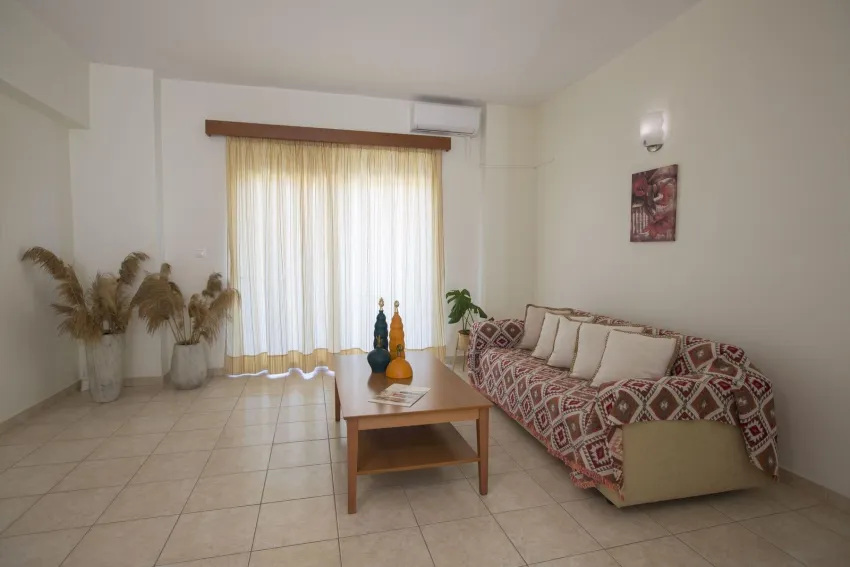 Tsambikos Apartments 3*-13