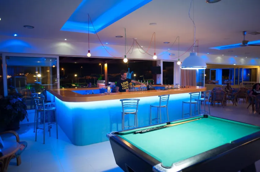 Zoes Hotel 3*-17