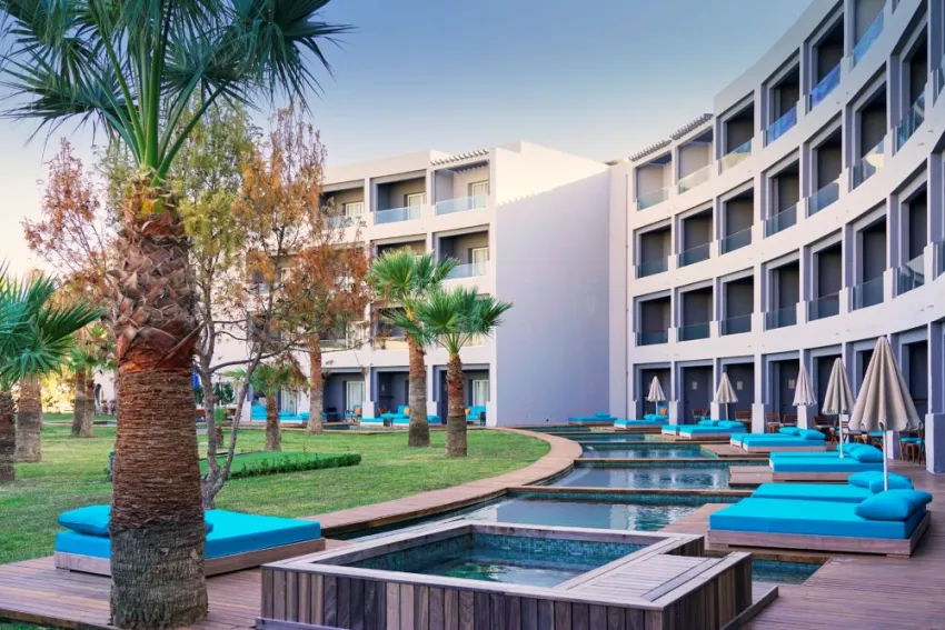 SENTIDO MARILLIA RESORT  4*-45