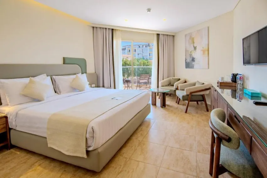 Sunrise Solara Aqua Park Resort 4*-4
