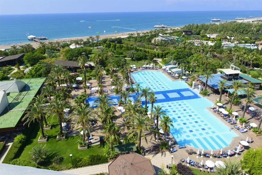 Concorde Deluxe Resort 5*-1