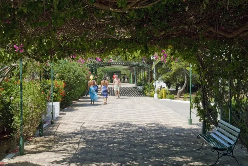 El Mouradi Palace 5*-6