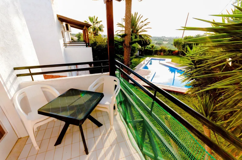 Classic Apartments 2*-20