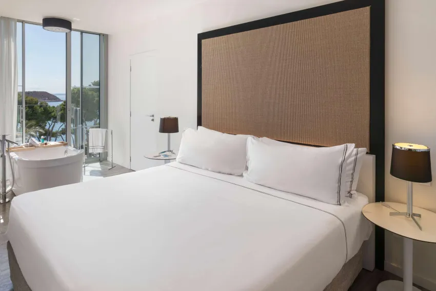 Melia South Beach 4*-136