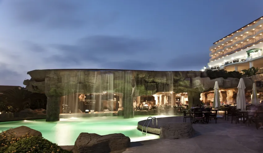 Starlight Resort Hotel 5*-130